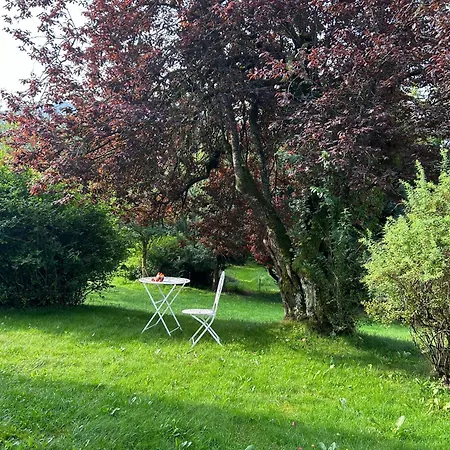 شقة Haus Am Waldrand